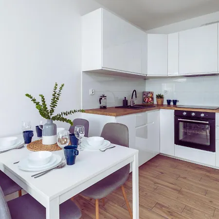 Superapart Habicha Apt74 - Ursus Z Balkonem Warsaw